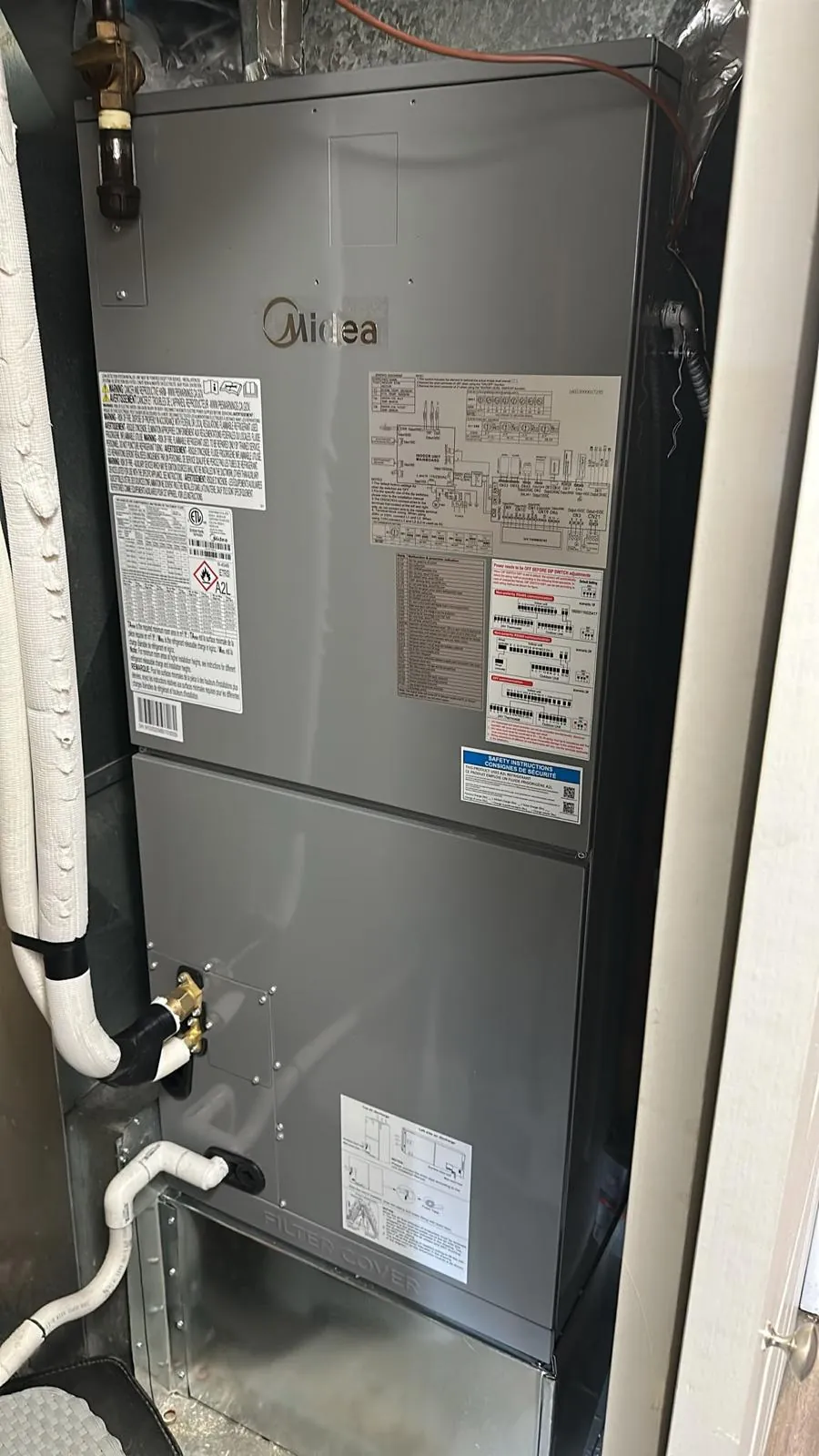 Air handler with filter cover